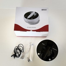 TUMAKOU RF Radiofrequenzgerät Hautverjüngung Faltenentfernung Anti-Aging