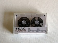 TEAC Sound 52 / Black Metal 