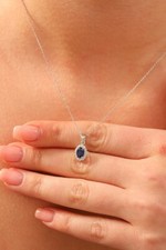 0.85 Karat Saphir &