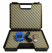 Ladegerät mit Tamiya UND