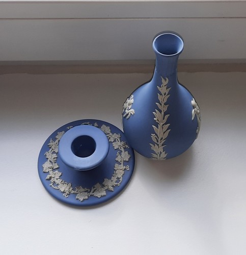 Wedgwood jasperware blau vase - jasperware,
