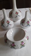 Porzellanvasen u. Schale