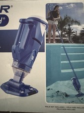 Poolblaster Catfish - Akkubetriebener Poolreiniger mit 20 cm Saugbreite