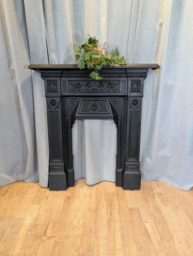 Antiker viktorianischer kamin - viktorianischer,