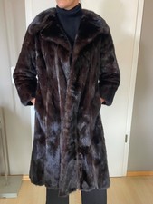 Wunderschöner Pelzmantel