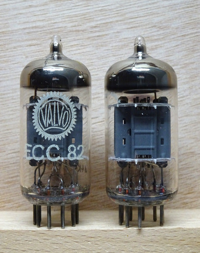 Pair valvo ecc82 philips - ecc82,