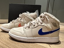 Air Jordan 1 mid Nike beige