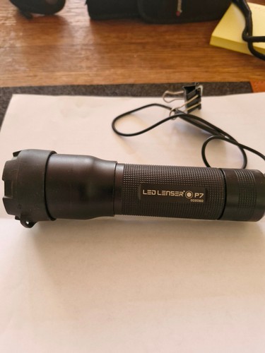 Verkauft wird ein led lenser - wird,