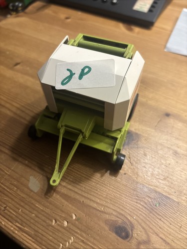 Siku farmer 2268 claas - farmer,