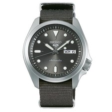 Seiko 5 Sports SRPE61K1