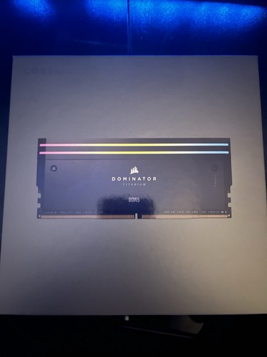 Corsair dominator titanium - corsair,