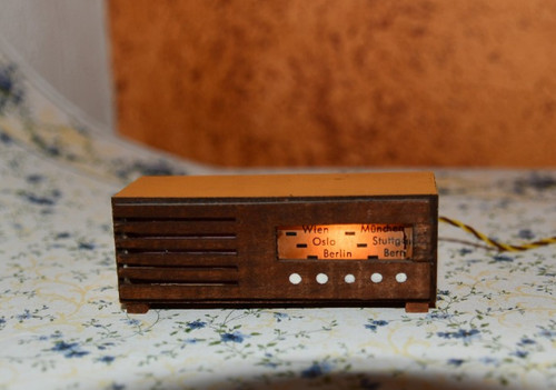 Altes puppenstuben radio - altes,