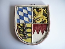 ! große schwere Heraldik Keramik Wandplatte Wappen Schild Bayern !