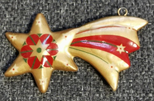 Villeroy boch ornament - &,