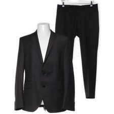 Benvenuto., Anzug, Größe