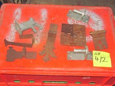 Konvolut 9 Teile Scharniere Torhalter Angeln Bolzen Tür Tor Scheunentor Kloben