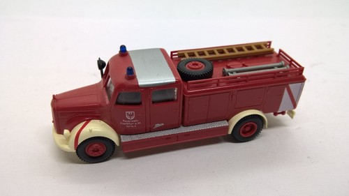 Brekina mercedes 311 feuerwehr - brekina,
