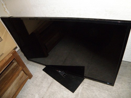 Lcd fernseher 140 - , (55'')
