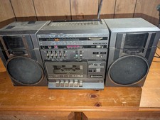 Vtg Hitachi TRK-9005H Boombox
