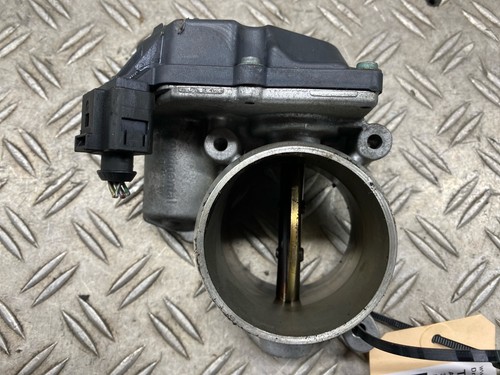 88461 throttle body audi - throttle,