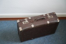 Alter Vintage Koffer /