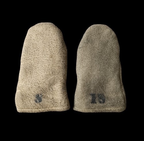Japanese militaria ww2 gloves - militaria,