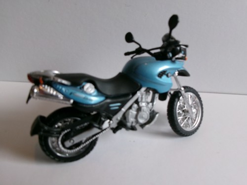 Bmw 650 hellblau maisto - f,