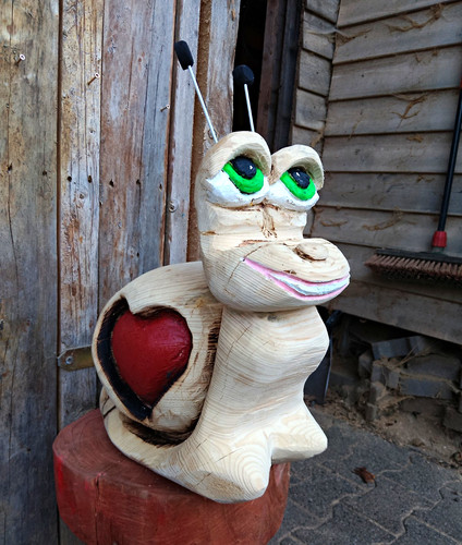 Handgeschnitzte holzskulptur - handgeschnitzte,