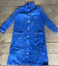 Abgewetzter DDR Arbeitskittel