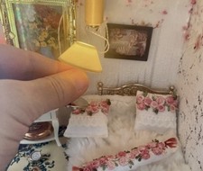 LUNDBY Puppenhaus Tischlampe