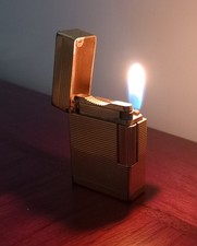 Dupont Feuerzeug Gold