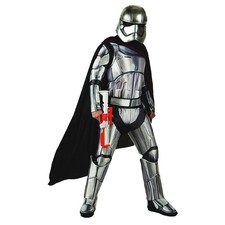 Captain Phasma Cosplay |