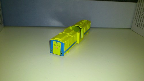 100 203 302 - 100,