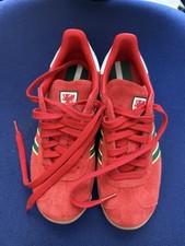 Adidas Sneaker Gazelle Gr. 38 Fitnessschuhe Rot Wildleder  Wales Neu Special