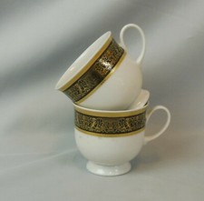 Dynasty black Aida v