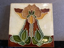 #36 antike Jugendstil Fliese Motiv Blüte Floral Wandfliese Art Nouveau um 1890 