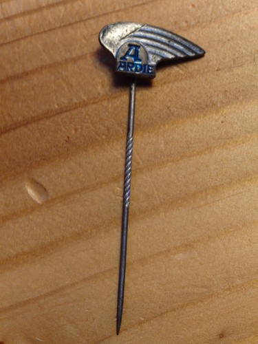Pin anstecker anstecknadel - pin,