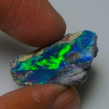 Glatter blauer Opal grob 13,30