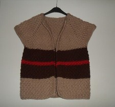 Handgestrickte warme Weste