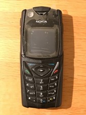 Robustes Outdoor-Handy - Vermutlich Nokia 5140