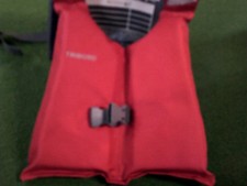 SCHIMMWESTE LERNHILFE SEGELN WASSERSPORT KAT KAJAK bis 40kg federleicht neuwert.