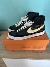 Blazer Mid 77