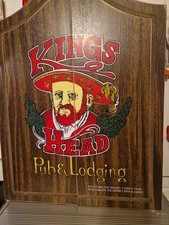 Kings Head Dartschrank mit Dartschiebe