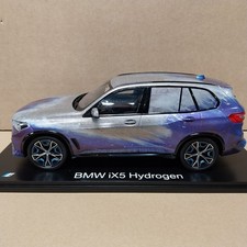BMW iX5 Hydrogen "SURFACING"