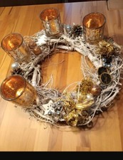 Adventskranz  aus Weinreben
