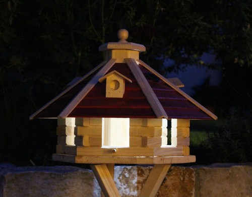 Vogelhaus vogelhäuschen - vogelhaus,