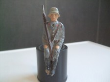 Lineol  Soldat Luftwaffe Sitzfigur für den LKW ( 003 )