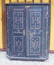 Original Tölzer Kastenschrank