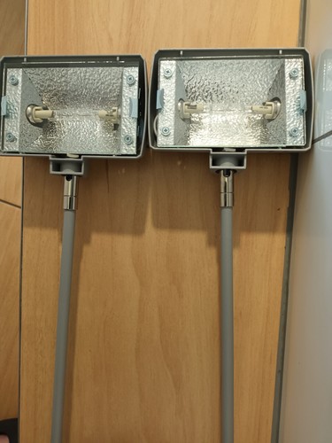 Halogenstrahler mit arm - halogenstrahler,