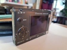 Digitalkamera Sony Cybershot DSC-T7 inkl. Lederetui - evtl. Teilespender